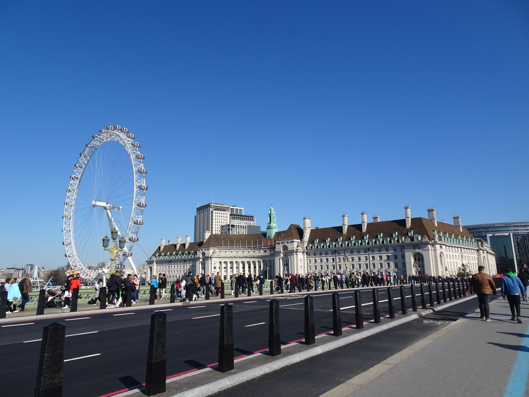 Local SEO in Westminster, CA near Bolsa Avenue corridor | OCWebPros. A bright day on Westminster Bridge featuring the iconic 